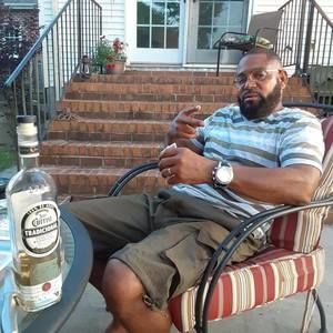 Meet your Posher, Derrick